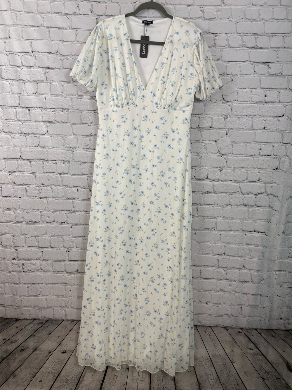 Boohoo Boho Maxi Dress in White with Blue Floral Print US 14